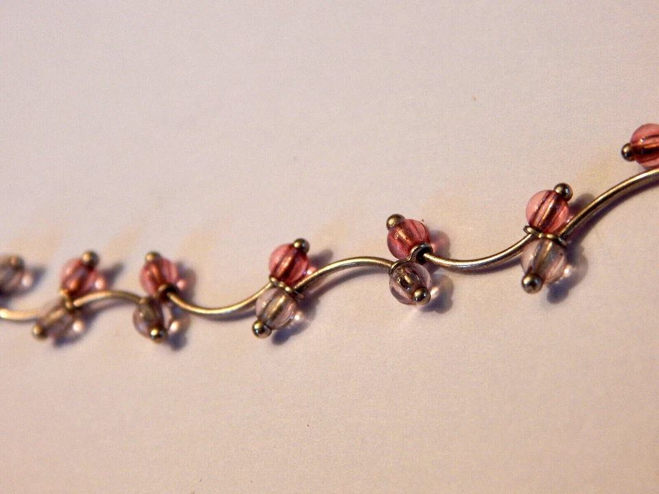 Collar Gargantilla Claire's Tono Plata Vidrio Rosa Cuentas 18-21 Pulgadas Foto 4 de 4