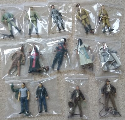 Hasbro 2008 Indiana Jones 3 3/4 Inch Figuren (wählen Sie Ihren Charakter) ROTLA KOTCS
