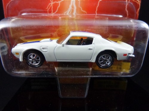 Johnny Lightning ""71 Pontiac Firebird TA"" - rote Kartenserie
