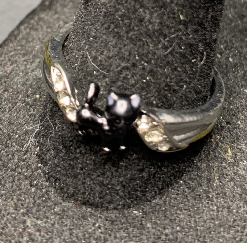 Vintage Estate Antique Silver Tone Rhinestone Cat CZ Ring - Size 9 - Picture 3 of 5