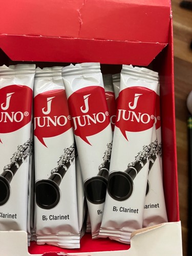 Juno Bb B flat 2.5 clarinet reeds individually wrapped (20)