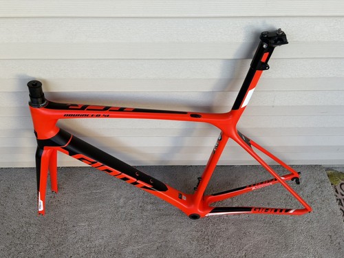 Giant TCR Advanced SL Lightweight Rim Brake Carbon  Frameset. Size M/L. 1450gr. - Bild 5 von 13