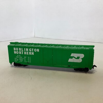 #ad HO Scale Burlington Northern Freight Train Car $14.99