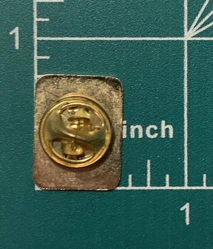 Skills Canada Job Conference Enamel Gold Tone Metal Lapel Pin - Picture 2 of 3