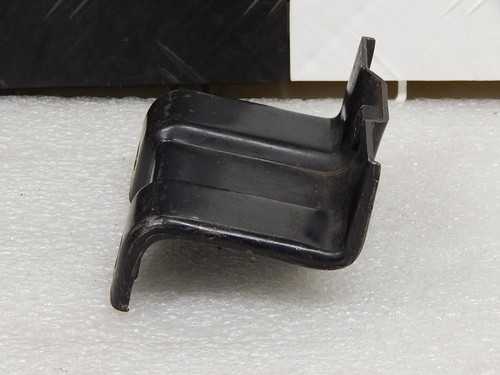 NOS GM Fan Shroud Mounting Bracket 1966-67 327 Corvette 3880085 - Bild 7 von 8