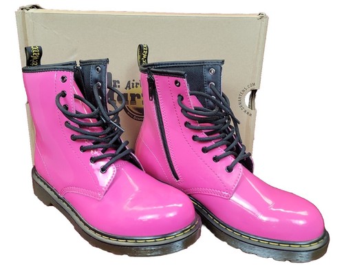 Dr. Martens Patent Pink Lace Up Delaney US KIDS SIZE 5 WOMENS 6.5 NEW NIB JY004 - Foto 1 di 18