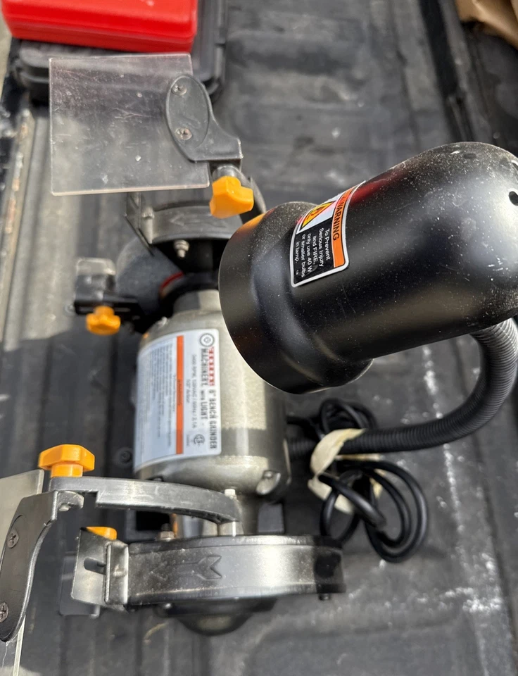 "Amoladora de banco Central Machinery 6"" con protectores oculares ligeros 61748 totalmente nueva"  Foto 3 de 4