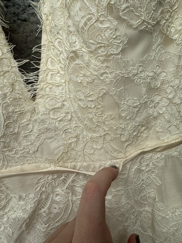 Emmaline Bridal Women's Size 8 Ivory Floral Lace Wedding Dress NWOT - Picture 3 of 16