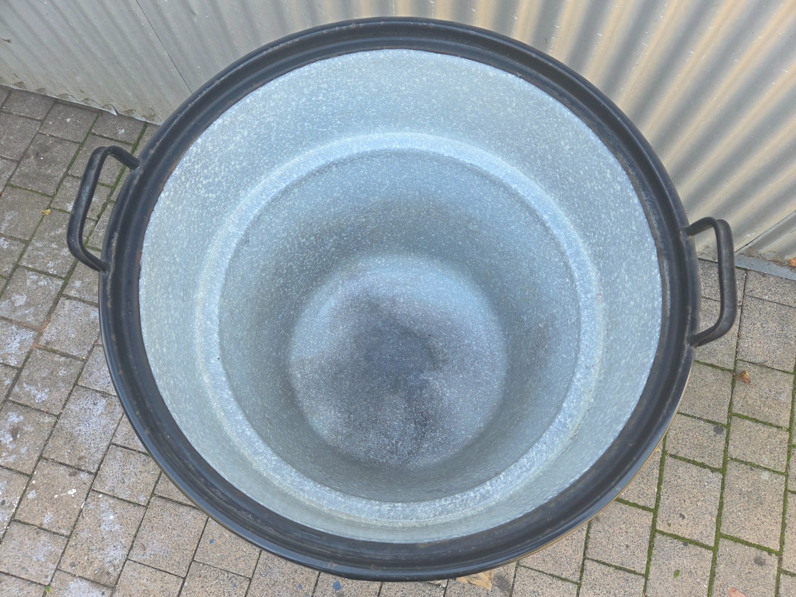 Picture 5 of 10