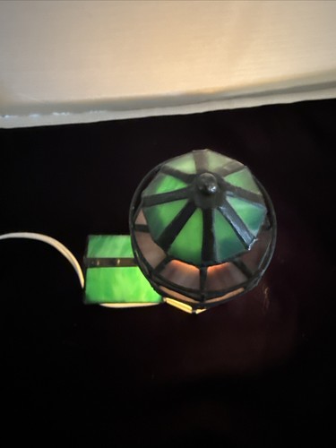 Cool Vintage Stained Glass Light Up Lighthouse With House Lamp/Night Light 8.5X4 - Picture 7 of 13