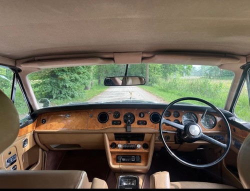 ROLLS ROYCE CORNICHE FHC - Picture 14 of 15