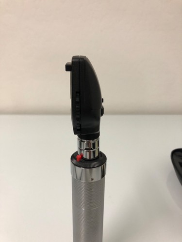 Welch Allyn 3.5V Juego Otoscopio Oftalmoscopio Mango Plugin - - Imagen 11 de 21