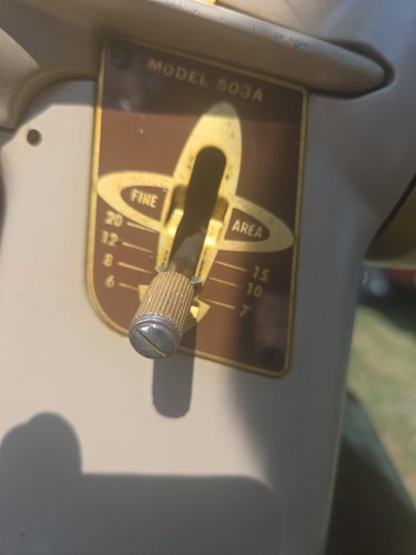 SINGER MODEL 503A ROCKETEER SEWING MACHINE RUNNING SEE PHOTO DESCRIPTION - Picture 2 of 19