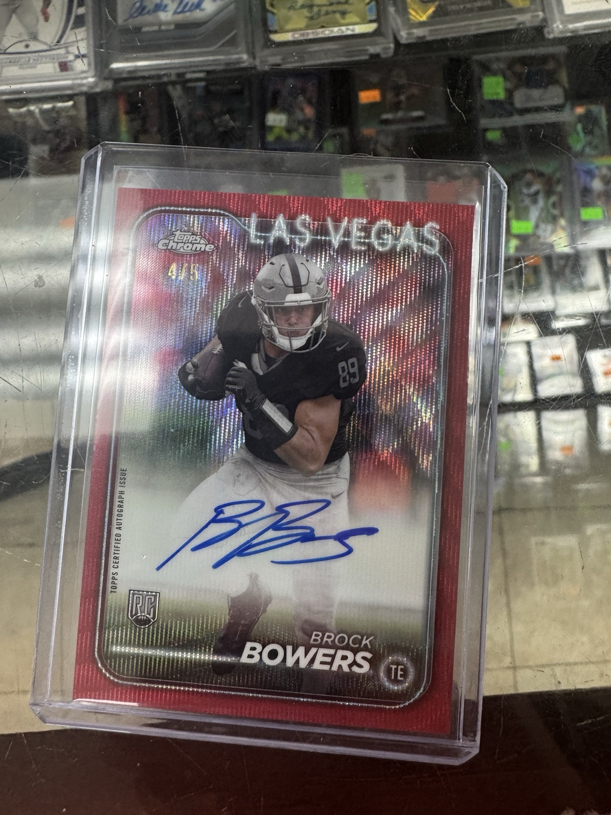 Brock Bowers 4/5 2024 Topps Chrome RED WAVE ROOKIE CARD AUTO