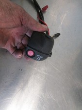 04 YAMAHA XLT 800 START STOP HANDLE BAR SWITCH BOX GP7-68310-01-00