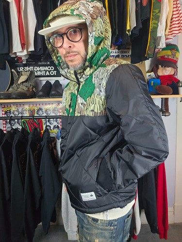 Lifted Research Group LRG Natural Scratch Camo Puffer Jacket Men's Medium NWT - Picture 3 of 7