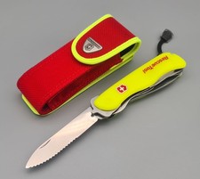 Victorinox Rescue Tool due mani svizzero soccorso e multi strumento 42a conforme