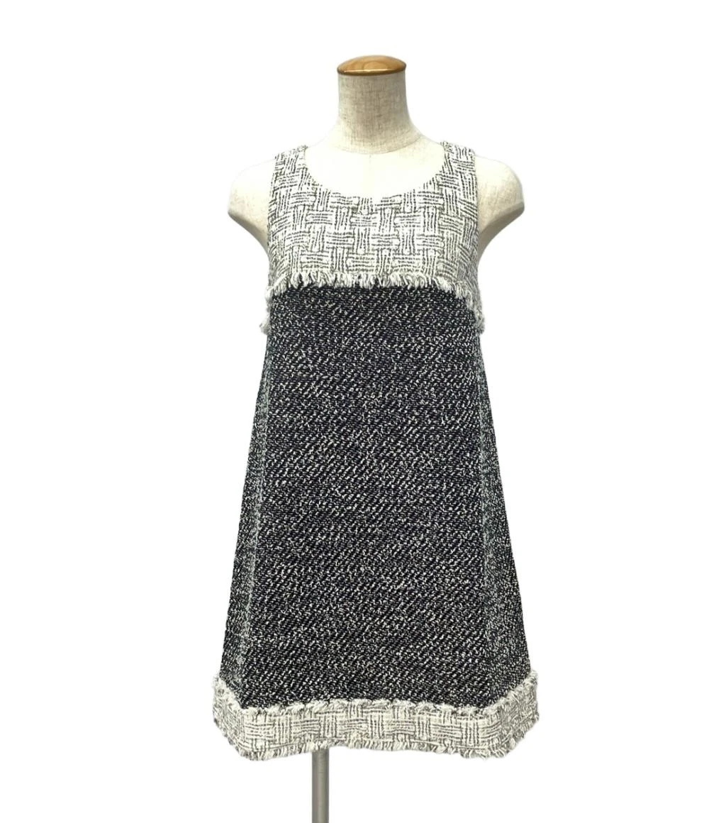 Abito donna smanicato tweed Chanel usatoa ta 3
