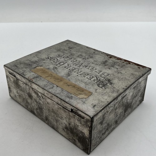 Bremner Brothers Braw Wafer Tin Embossed Chicago Antique Advertising Vtg ~7x2x5 - Picture 3 of 13