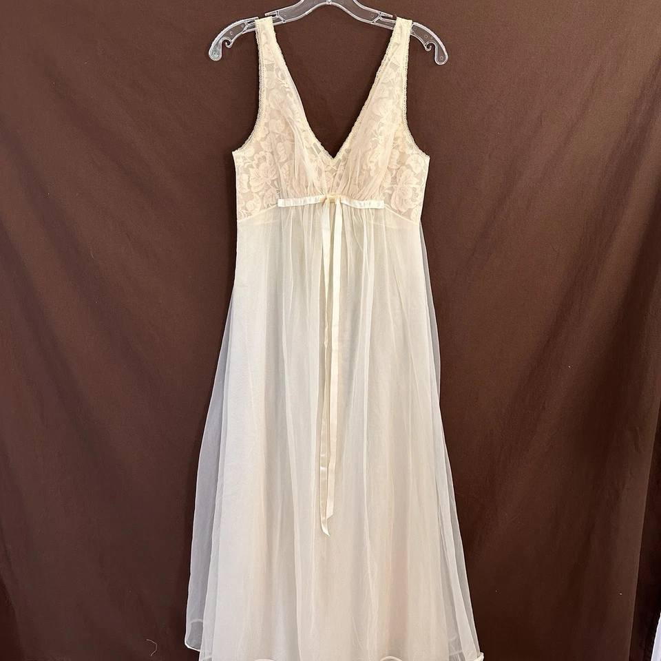 VESTIDO de nailon vintage Vanity Fair de encaje largo sin cordones camisón lencería vestido S marfil Foto 3 de 4