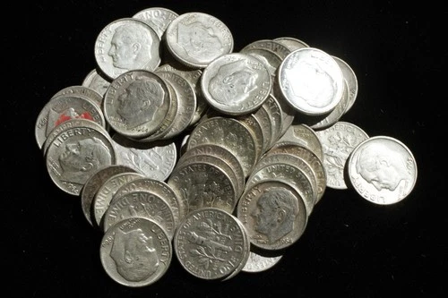 Lot of 50 Roosevelt Dimes 1946-64    Some AU-BU  90% Silver