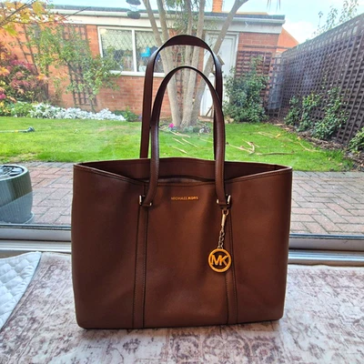 Michael Kors Jet Set Travel Brown Saffiano Large Zip Tote MK Charm