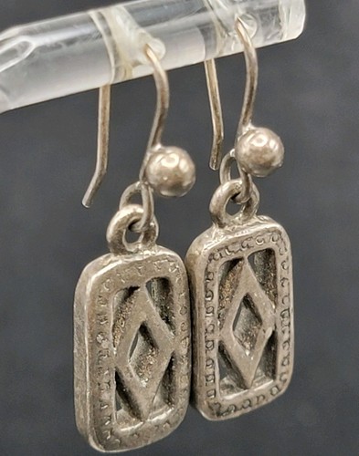 Vtg Style Silver Tone Dangle Earrings Geometric Rectangle Diamond Window Design  - Picture 4 of 16