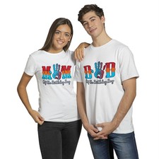 Mamá y Papá del Cumpleaños Niño Familia Cumpleaños Camiseta Hombres Mujeres