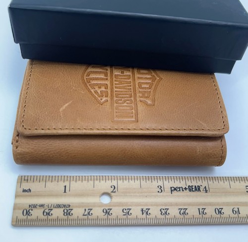 HARLEY DAVIDSON Echtleder Trifold Geldbörse Bar & Shield Logo Cognac RFID NEU - Bild 17 von 17