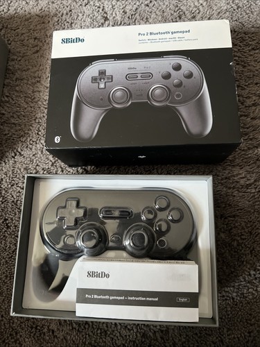 8BitDo Pro 2 Wireless Controller - Black Edition - Picture 3 of 3