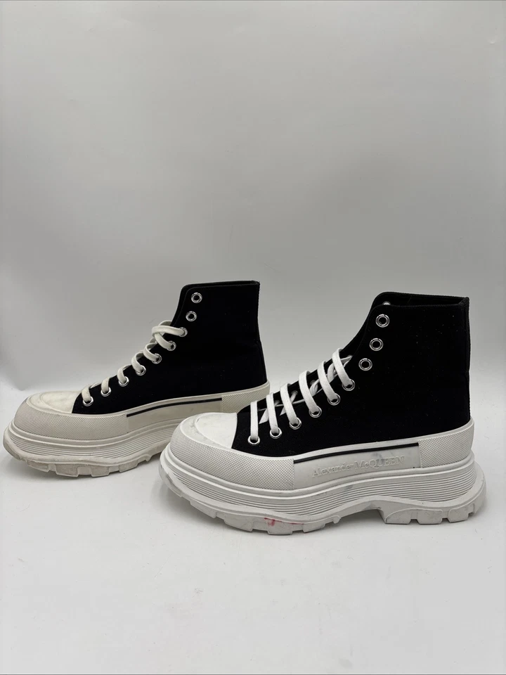 Alexander McQueen Tread Slick Lace Up Boot Black/White Size 41 - Image 3 of 4