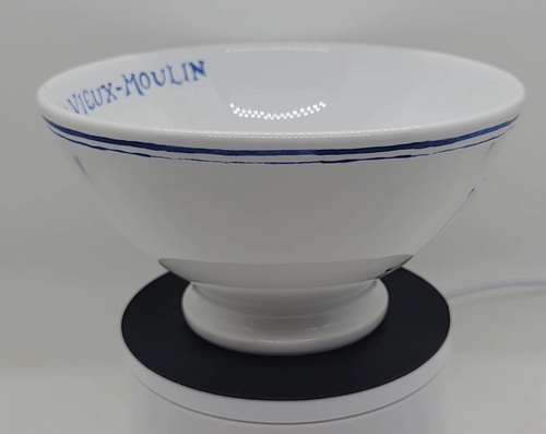 Set of 2 Williams Sonoma A LA CARTE COLLECTION BLUE Pedestal Bowls, 6 1/8" - Video 1 of 1