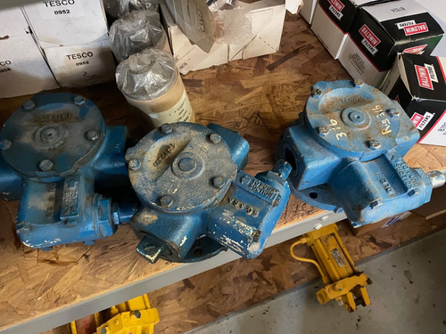 Viking Pump Model HJ475 Cast Iron Gear Pump - Picture 5 of 5