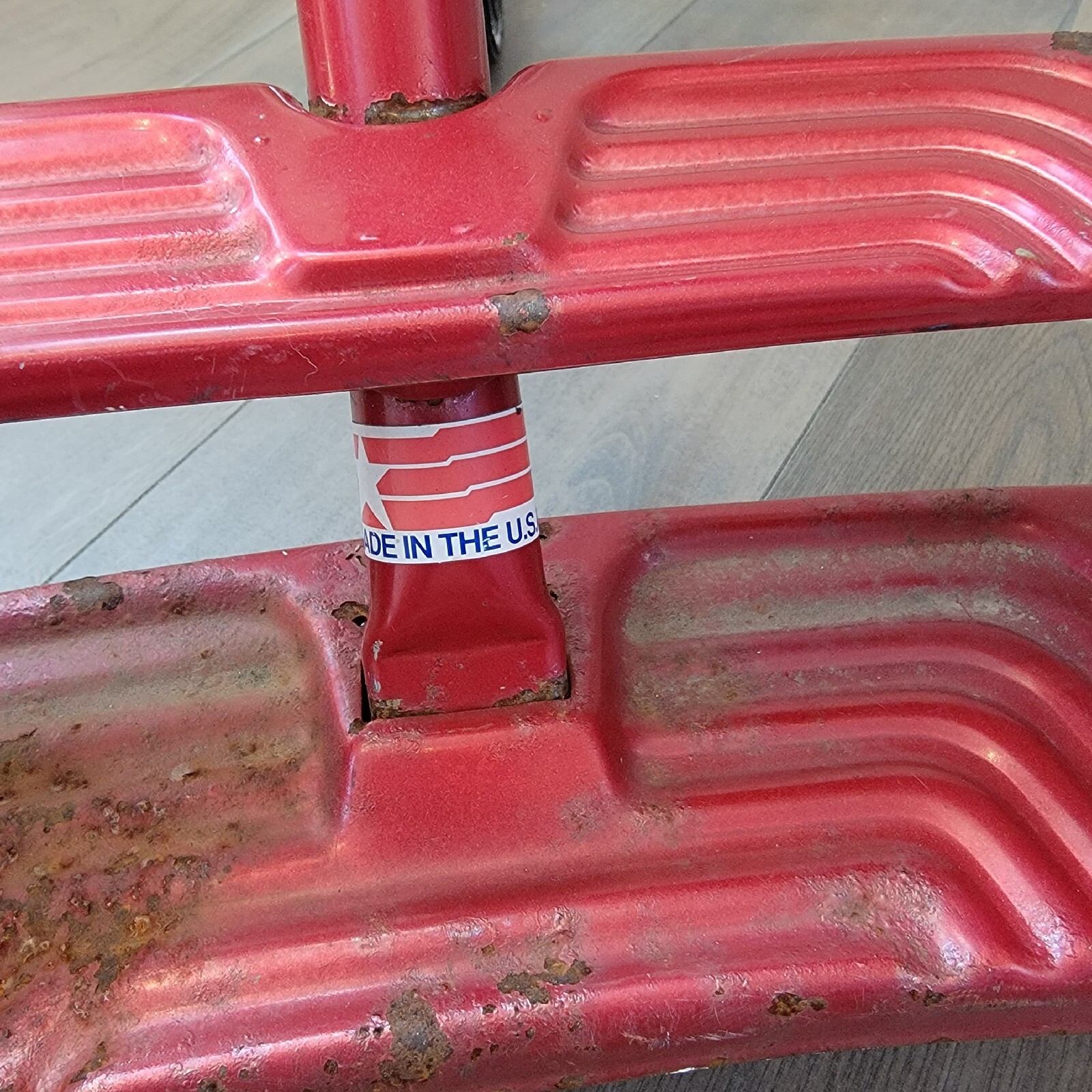 Vintage Roadmaster Tricycle Made In USA. Candy Apple Red - Picture 6 of 7