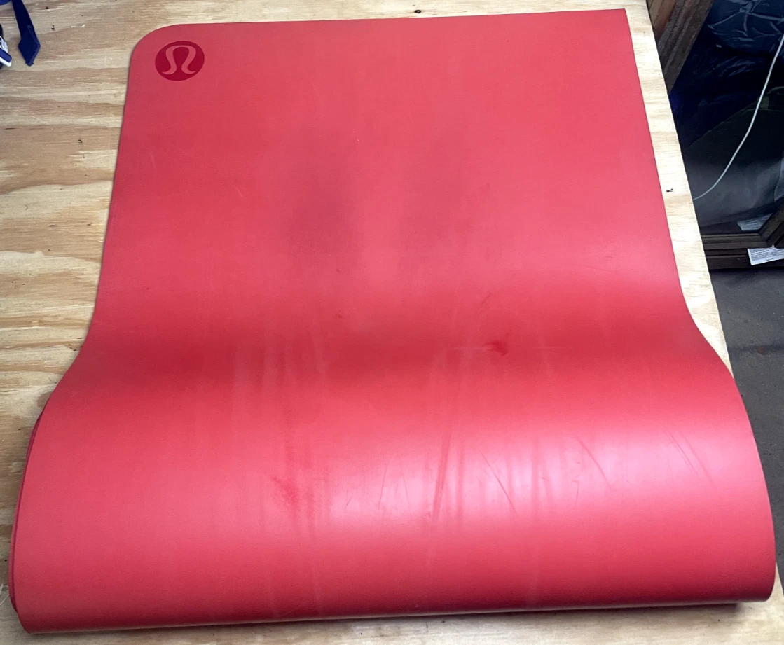 Lululemon 5mm Yoga Mat Red