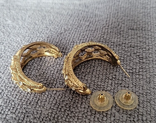 Vintage Butler Gold Plated Openwork Clear Crystal C Hoop 14KG post Earrings - Picture 13 of 24