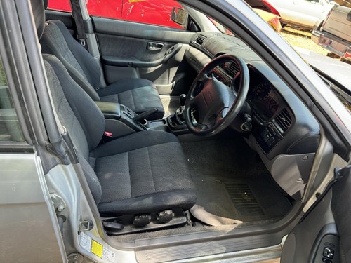 SUBARU LIBERTY AFTERMARKET, 3RD GEN, 11/98-08/03 STEREO, RADIO, HEAD UNIT - Picture 3 of 10