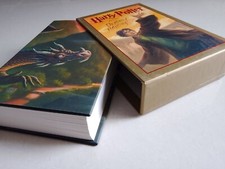 Harry Potter and the Deathly Hallows Deluxe Edition with Slip Case