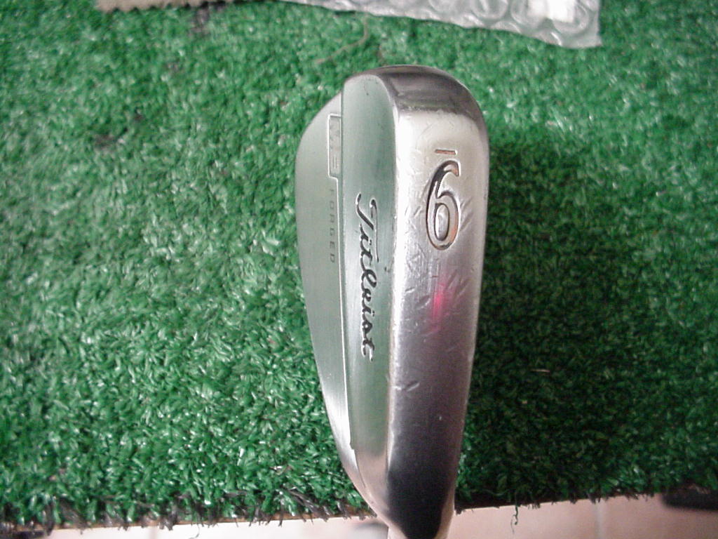 Fer 8 Titleist 714 MB Forged - Recoil 95 F5 Graphite Extra Stiff - 37,5" - Main Droite
