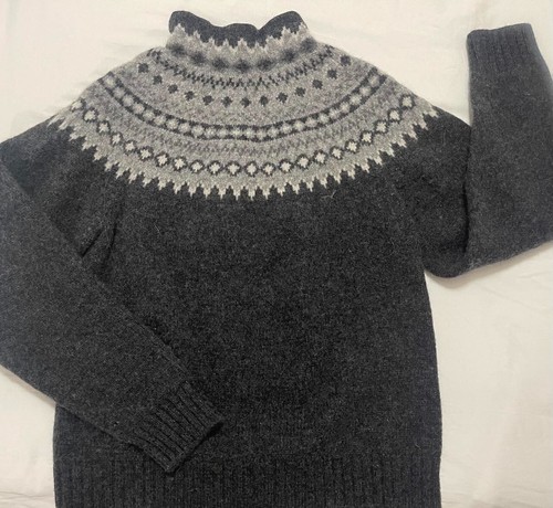 Eddie Bauer 100% Lambswool Turtleneck Sweater Gray w/ Lighter Yoke Women's SMALL - Picture 3 of 8