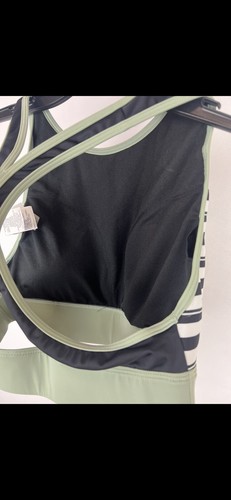Roxy Women’s Activewear Very Cropped Top Size L, Padded - Picture 3 of 3