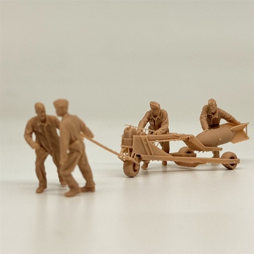 1/48 1/72 Scale German Air Force Ground Crew Airmail Carrier Soldier Resin Model - Picture 18 of 20