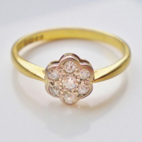 Atemberaubender Vintage 18 kt Gold Diamant Gänseblümchen Cluster Ring um 1979; UK Größe "O 1/2" - Bild 3 von 7
