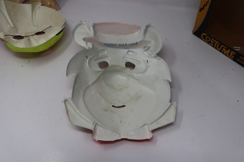 Rare Lot of 3x Vtg 1960s Ben Cooper Masks Hardy Har Har Yogi Bear Queen Atom Ant - Picture 19 of 24