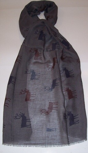 Reindeer Stag Scarf - various colours - Picture 4 of 4