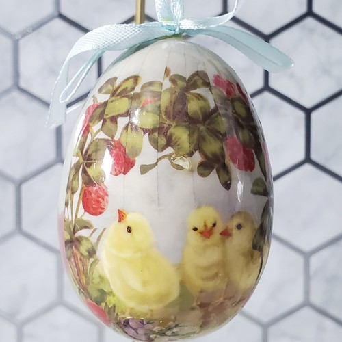 Pier 1 Decoupage Easter Egg Ornaments With Ribbon Hanger Decorations - Picture 4 of 15
