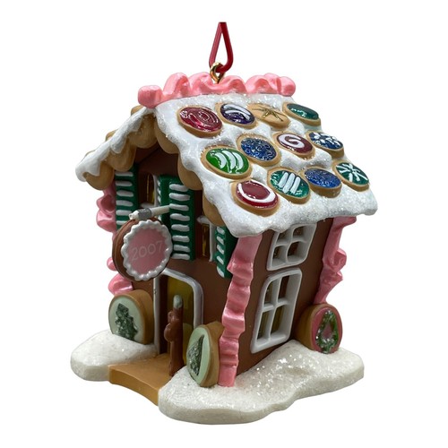 2007 Hallmark Ornament #2 in Series BAKE SHOP Noelville Gingerbread Town - Picture 5 of 11