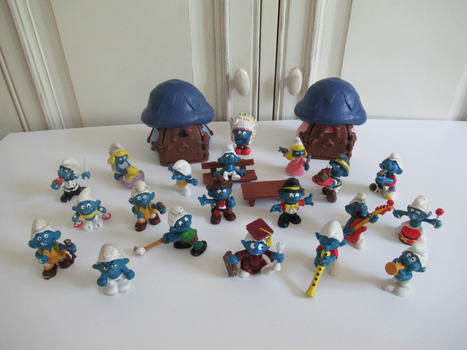 ♥♥ 20 Figurines & Deux Maisons Schtroumpfs Schleich Peyo Vintage ♥♥ 20 Figurines & Deux Maisons Schtroumpfs Schleich Peyo Vintage