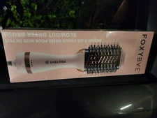 FOXYBAE BLOWOUT DRYER BRUSH/ BLUSH/ Professional All-In-One Styler/ NEW!