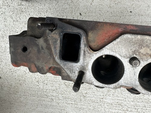 Volvo P1800 1800 E ES 142 144 145 B20 Fuel Injected Cylinder Head - Picture 18 of 20